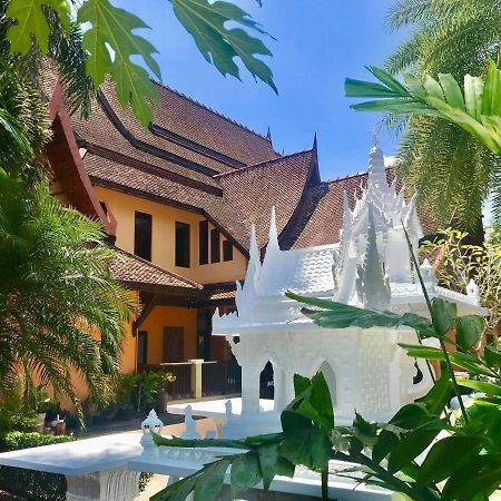 Villa Chaya Khao Lak Bagian luar foto