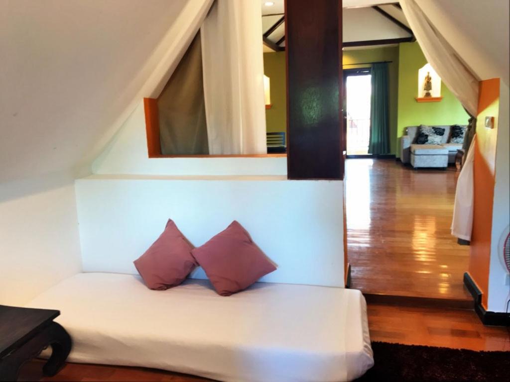 Villa Chaya Khao Lak Bagian luar foto
