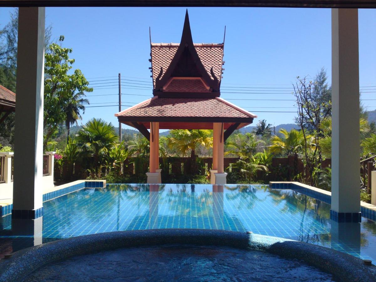 Villa Chaya Khao Lak Bagian luar foto