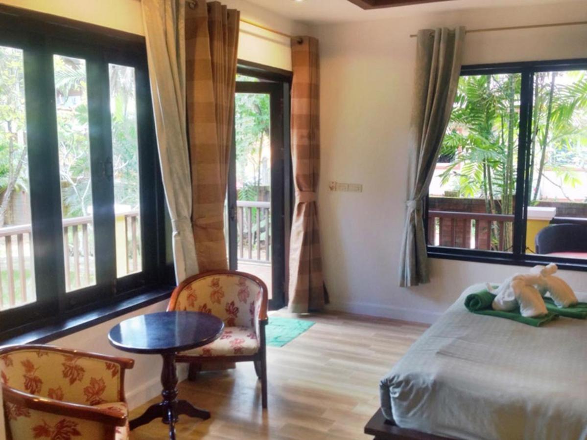 Villa Chaya Khao Lak Bagian luar foto