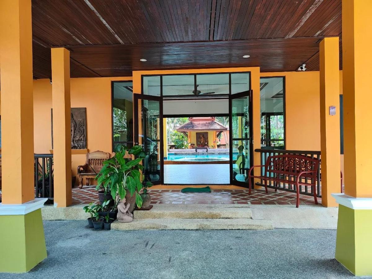 Villa Chaya Khao Lak Bagian luar foto