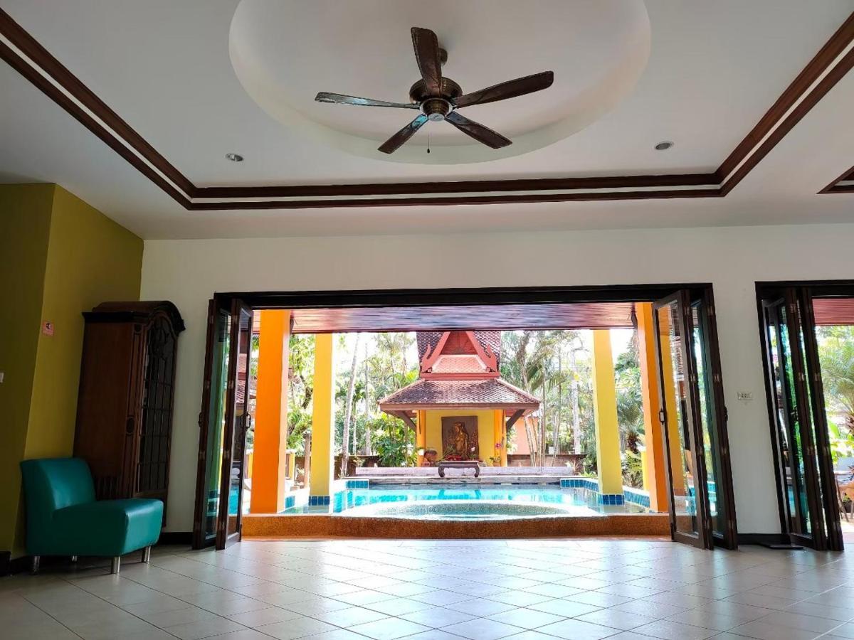 Villa Chaya Khao Lak Bagian luar foto