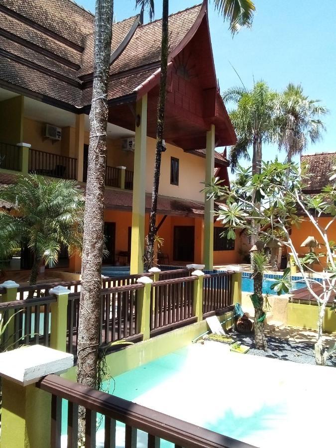 Villa Chaya Khao Lak Bagian luar foto