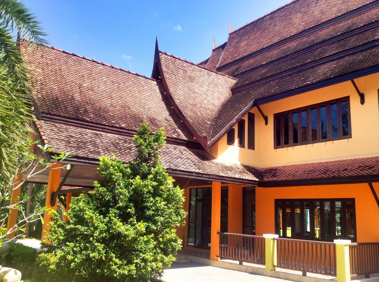 Villa Chaya Khao Lak Bagian luar foto